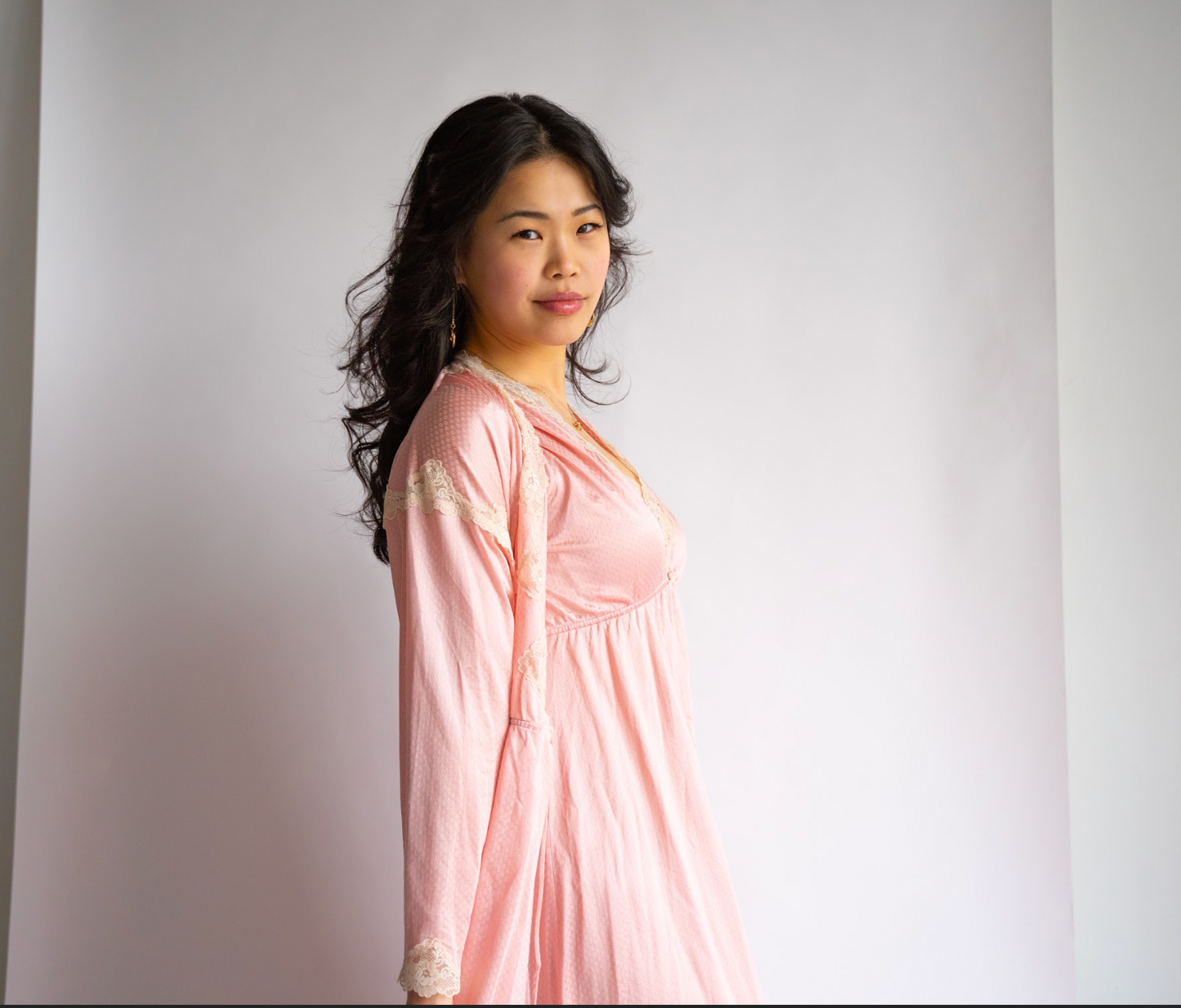 Vintage pink slip and robe set