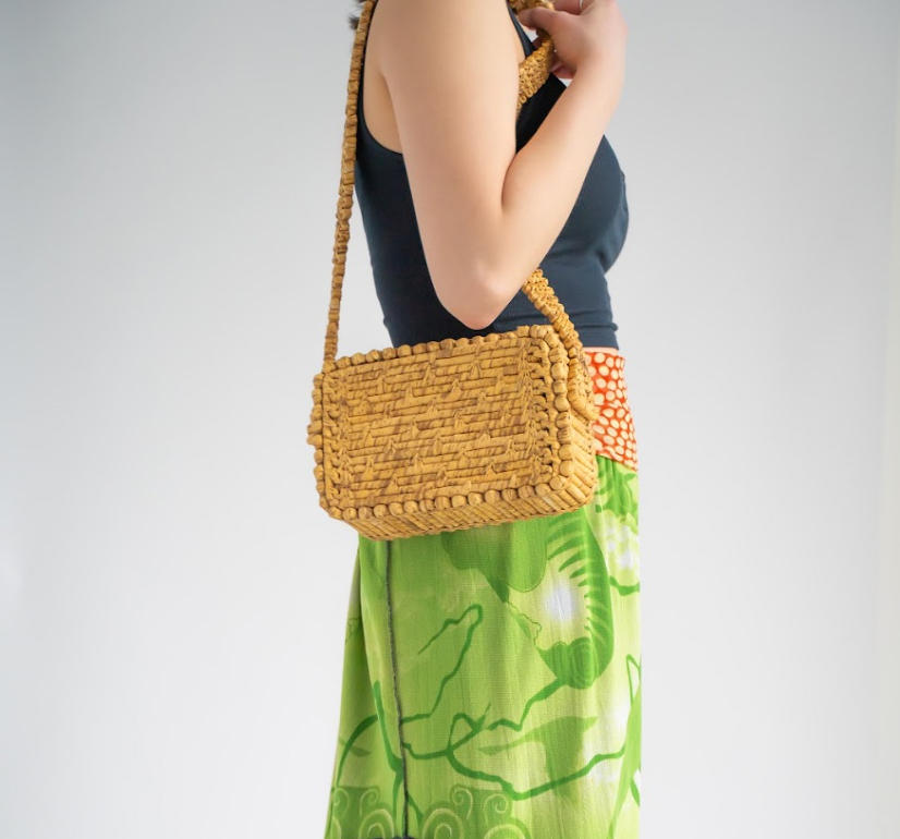 Vintage straw bag